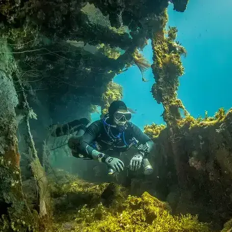 TDI Technical Diver by Axel Busch